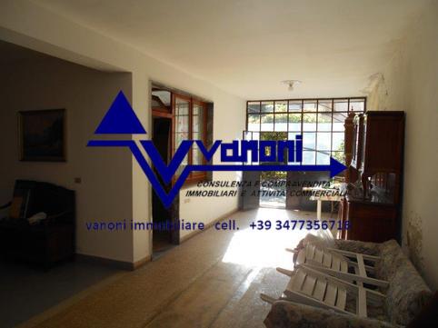  id.4933684
