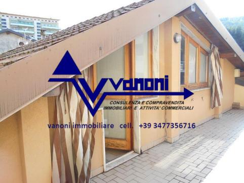  id.4933682