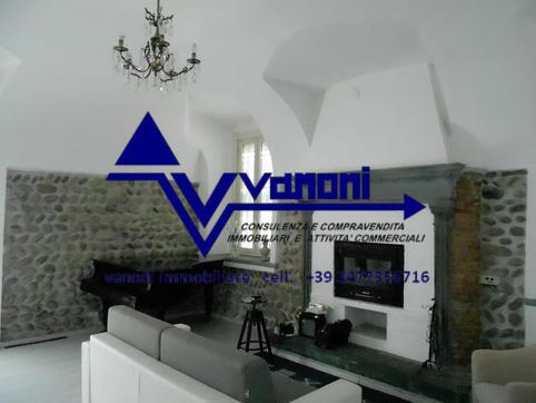  id.5313957